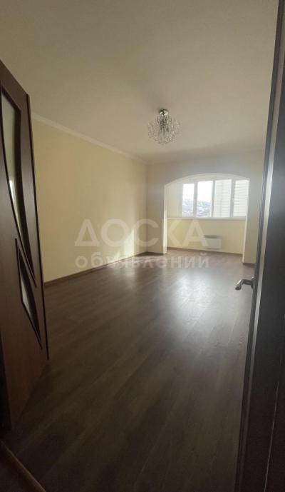 Продаю 2-комнатную квартиру, 68кв. м., этаж - 7/9, Кок Жар .