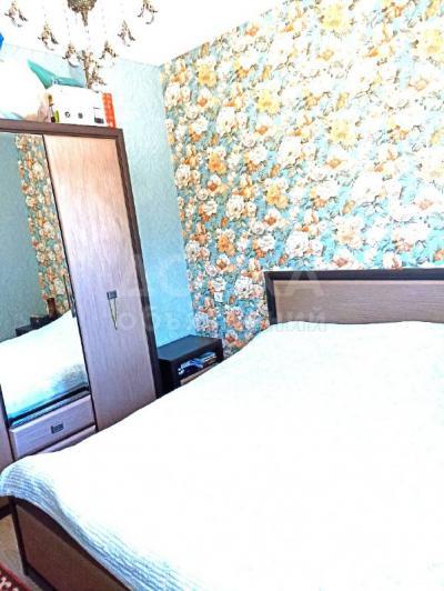 Продаю 3-комнатную квартиру, 62кв. м., этаж - 9/9, 7 мкрн.