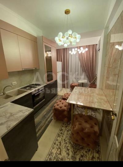 Продаю 2-комнатную квартиру, 75кв. м., этаж - 12/12, Бишкек Парк .