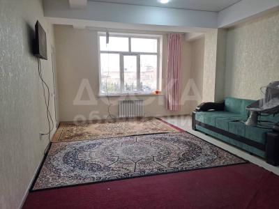 Продаю 1-комнатную квартиру, 43кв. м., этаж - 1/9, Баха/Гагарина.