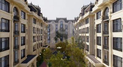 Продаю 2-комнатную квартиру, 68кв. м., этаж - 2/4, Токомбаева 15/12.