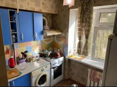 Продаю 2-комнатную квартиру, 48кв. м., этаж - 3/5, БГУ.