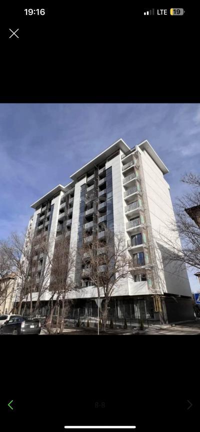 Продаю 3-комнатную квартиру, 120кв. м., этаж - 9/10, Политех.