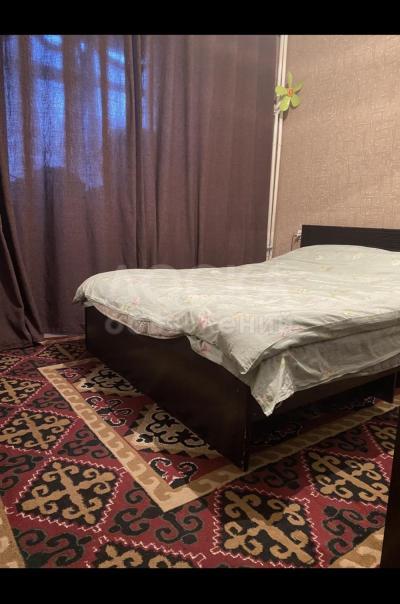 Продаю 2-комнатную квартиру, 52кв. м., этаж - 1/9, Джал.