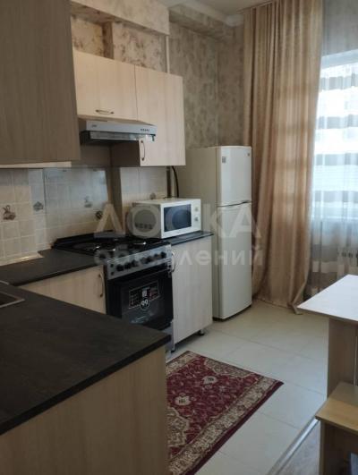 Продаю 1-комнатную квартиру, 36кв. м., этаж - 2/12, Джал.