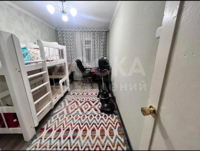 Продаю 3-комнатную квартиру, 58кв. м., этаж - 3/4, 4 мкр .