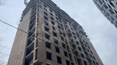 Продаю 1-комнатную квартиру, 39кв. м., этаж - 14/16, Золотой Квадрат .