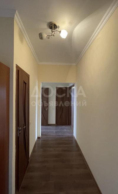 Продаю 2-комнатную квартиру, 68кв. м., этаж - 7/9, Солнечный мкр .