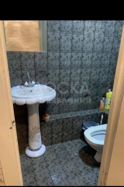 Продаю 3-комнатную квартиру, 68кв. м., этаж - 7/9, Юг-2.