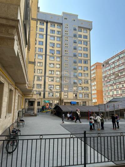 Продаю 1-комнатную квартиру, 39кв. м., этаж - 9/12, Тунгуч.