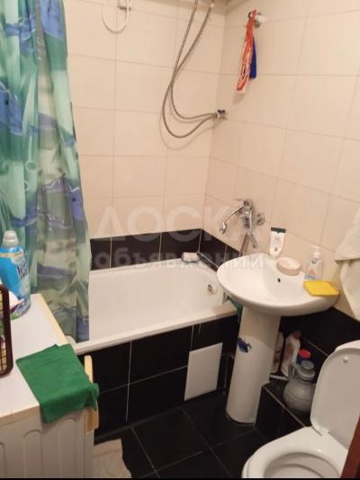 Продаю 1-комнатную квартиру, 35кв. м., этаж - 3/9, Джал.