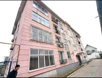 Продаю 2-комнатную квартиру, 61кв. м., этаж - 2/4, Арча Бешик.