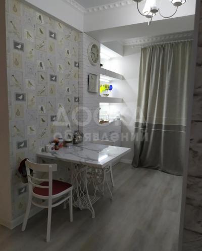 Продаю 2-комнатную квартиру, 54кв. м., этаж - 6/12, 5 мкр.