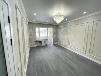 Продаю 2-комнатную квартиру, 60кв. м., этаж - 1/9, Таш рабат трц.