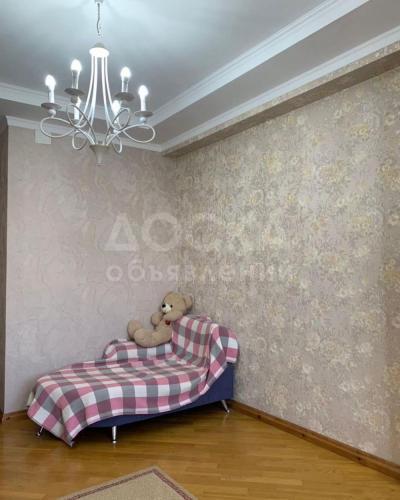 Продаю 3-комнатную квартиру, 113кв. м., этаж - 9/9, Асанбай мкр .