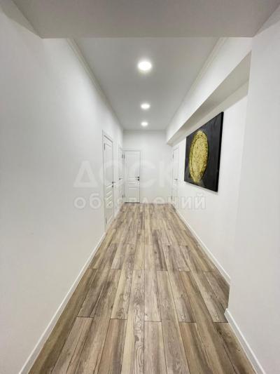 Продаю 3-комнатную квартиру, 103кв. м., этаж - 9/10, Кок жар ж/м.