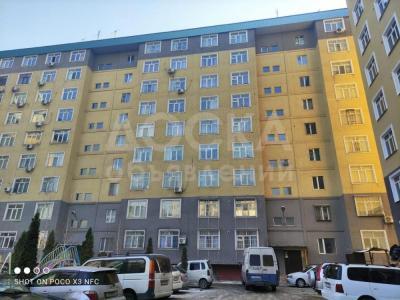 Продаю 3-комнатную квартиру, 101кв. м., этаж - 1/9, Ак-Кеме.