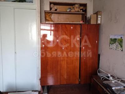 Продаю 4-комнатную квартиру, 80кв. м., этаж - 3/9, Восток5.