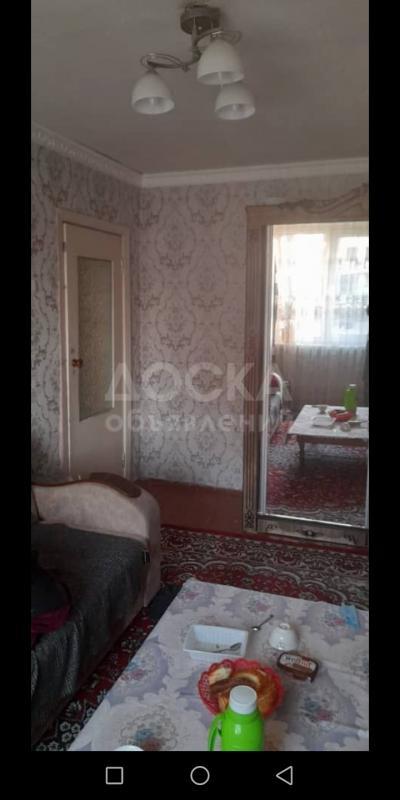 Продаю 1-комнатную квартиру, 23кв. м., этаж - 2/2, ул. Тооонова 63/8.Южный городок. .