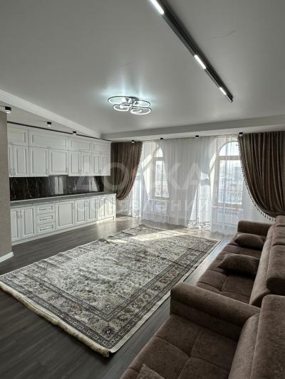 Продаю 3-комнатную квартиру, 101кв. м., этаж - 13/13, Асанбай мкр.