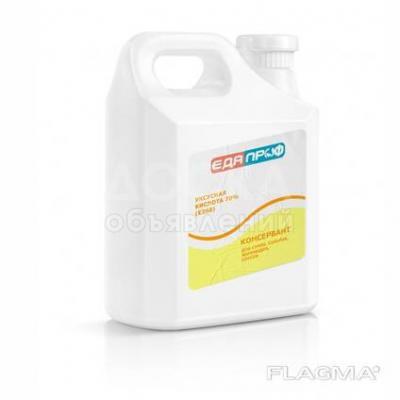 Уксусная кислота пищевая 70% Канистра 30кг