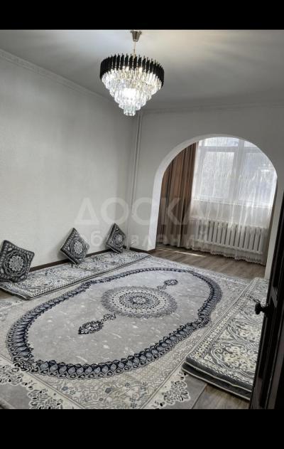 Продаю 3-комнатную квартиру, 81кв. м., этаж - 2/9, Восток-5 .