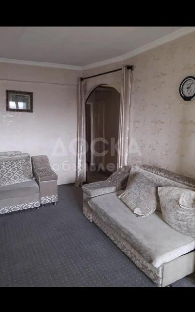 Продаю 3-комнатную квартиру, 60кв. м., этаж - 2/5, таатан.