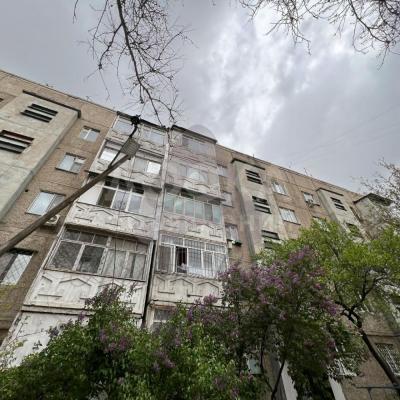 Продаю 2-комнатную квартиру, 52кв. м., этаж - 5/5, Салиева/Курманжан Датка.