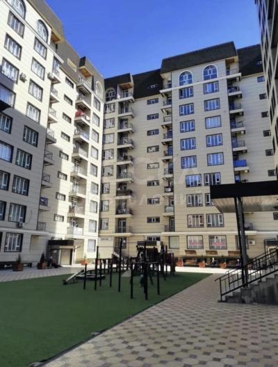 Продаю 3-комнатную квартиру, 78кв. м., этаж - 1/9, Кок Жар .