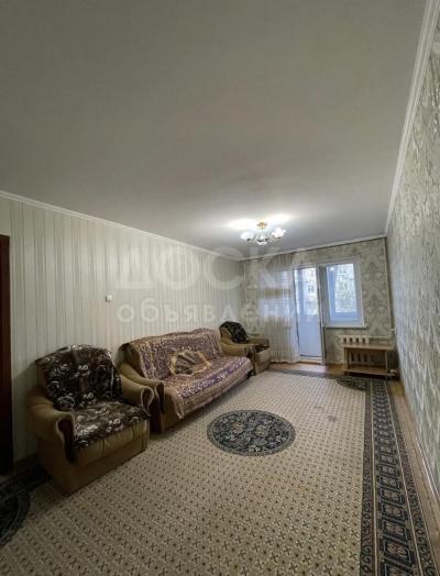 Продаю 2-комнатную квартиру, 43кв. м., этаж - 2/4, 9 мкр .