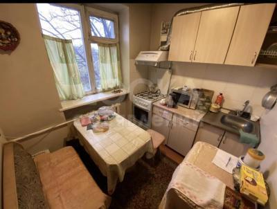 Продаю 3-комнатную квартиру, 62кв. м., этаж - 4/4, Заподный автовокзал.