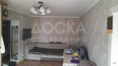 Продаю 2-комнатную квартиру, 42кв. м., этаж - 3/4, Молодая Гвардия 46.