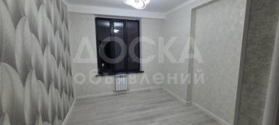 Продаю 3-комнатную квартиру, 80кв. м., этаж - 4/12, 12 мкр .