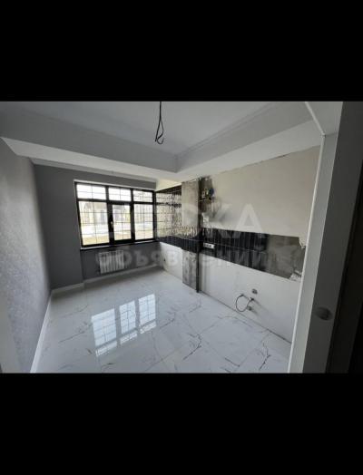 Продаю 2-комнатную квартиру, 64кв. м., этаж - 7/12, Ак-Кеме.