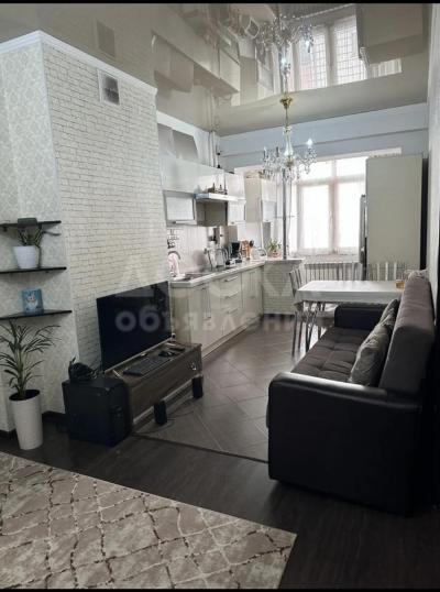 Продаю 3-комнатную квартиру, 74кв. м., этаж - 7/12, Джал.