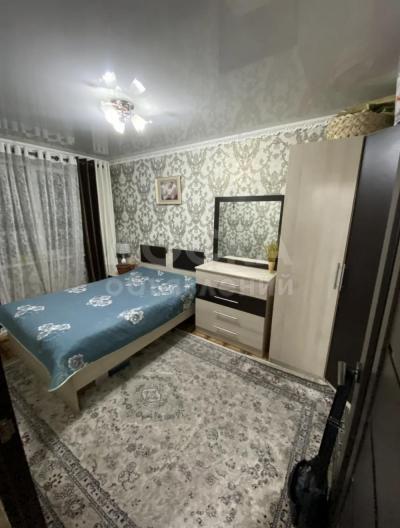 Продаю 3-комнатную квартиру, 60кв. м., этаж - 4/5, Аламедин 1.