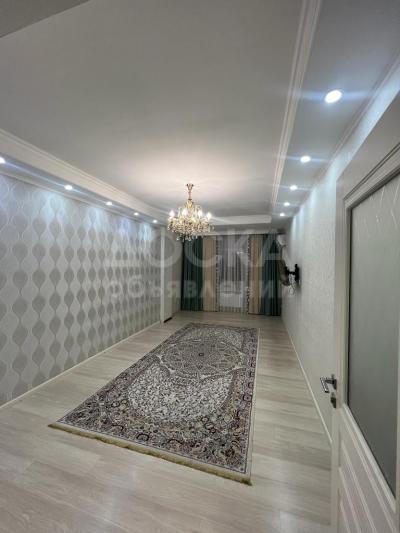 Продаю 2-комнатную квартиру, 55.5кв. м., этаж - 8/10, Верхний Джал.