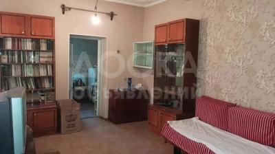 Продаю 2-комнатную квартиру, 45кв. м., этаж - 1/1, Ул.Тимура Фрунзе#ул.Тойгонбаева.