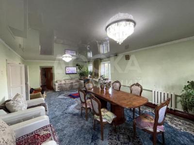 Продаю дом 4-ком. 80кв. м., этаж-1, 10-сот., стена кирпич, с. Нижняя Ала-Арча, Коллекторная 105.