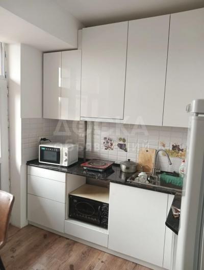 Продаю 1-комнатную квартиру, 39кв. м., этаж - 8/12, Госрегистр .