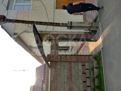 Продаю дом 6-ком. 173кв. м., этаж-2, 4.2-сот., стена кирпич, Бакаева 57.