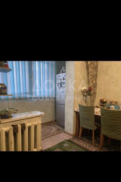 Продаю 2-комнатную квартиру, 52кв. м., этаж - 1/9, Джал.