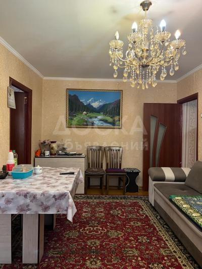 Продаю 3-комнатную квартиру, 51кв. м., этаж - 2/4, Политех.