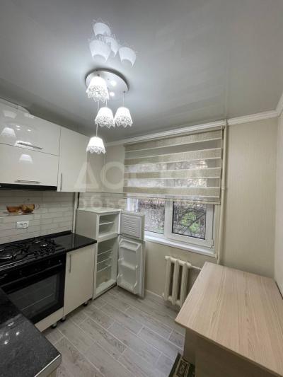 Продается 3 - комнатная квартира, 104 серия, 58 м2 не угловая, в районе Таш-Рабат