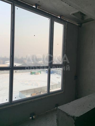 Продаю 1-комнатную квартиру, 52кв. м., этаж - 8/9, Кок Жар .