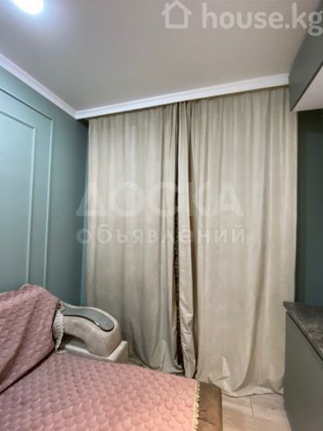 Продаю 1-комнатную квартиру, 65кв. м., этаж - 11/12, ТРЦ Ала Арча.