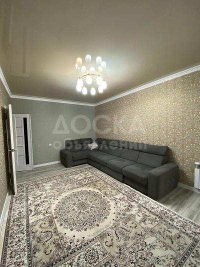 Продаю 3-комнатную квартиру, 80кв. м., этаж - 8/9, Джал.