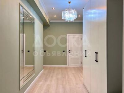 Продаю 2-комнатную квартиру, 74кв. м., этаж - 10/14, Ак-Кеме.