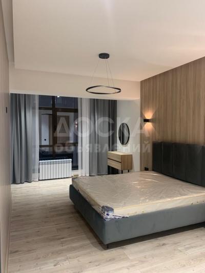 Продаю 2-комнатную квартиру, 98кв. м., этаж - 4/11, Ибраимова 115/1.