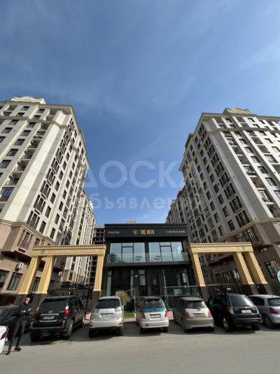 Продаю 1-комнатную квартиру, 41кв. м., этаж - 11/12, Асанбай мкр .